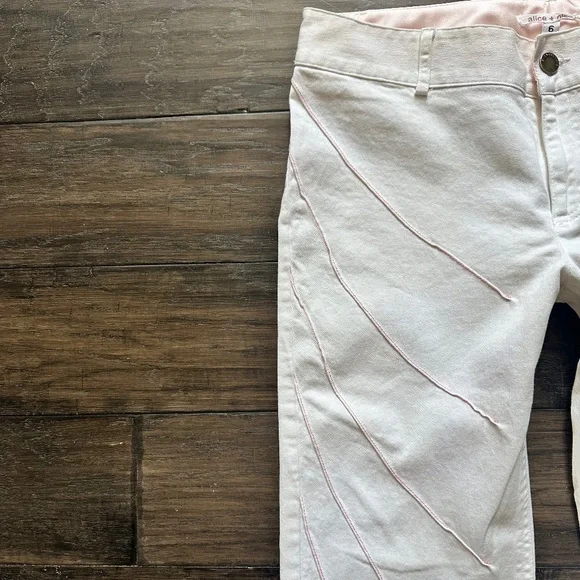 ALICE + OLIVIA Vintage Pink Pipe White Flare Pant Sz 6 - Picture 3 of 5